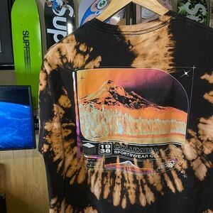 Sportswear Co. infrared Mountain Columbia Black and Orange Tie-Dye Shirt